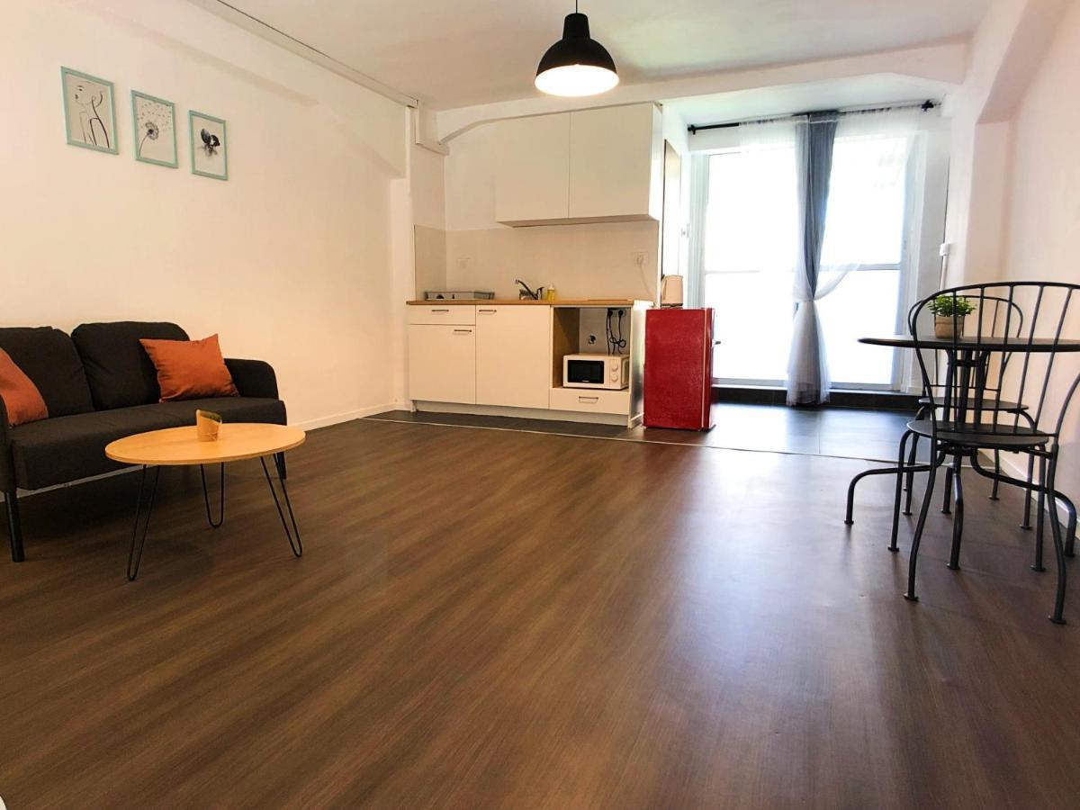 Lev Florentin Apartments テル・アビブ エクステリア 写真