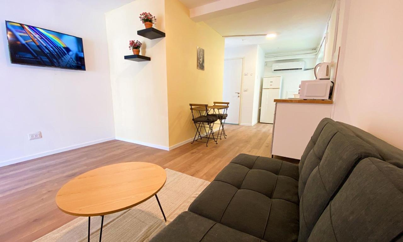 Lev Florentin Apartments テル・アビブ エクステリア 写真